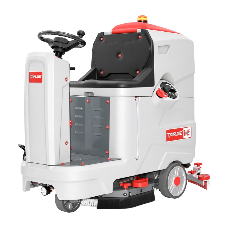 滁州坦洁驾驶式洗地机M5【单刷】